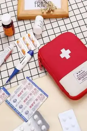 Alta Qualità Mini Botiquin de Mano Kit de Emergencia Compacto y Práctico - Rojo Rojo Talla única
