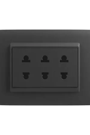 Tomacorriente Triple Negro Dplus Bticino Novità