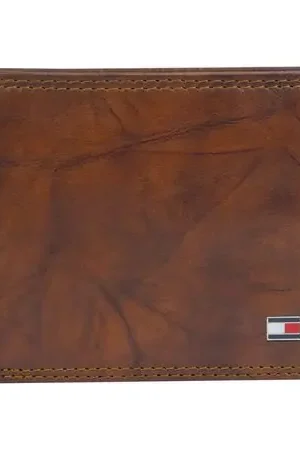 Billetera TOMMY HILFIGER de Piel Passcase - Marrón Spedizione Mondiale